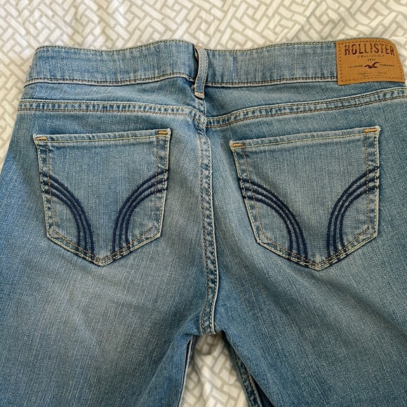 hollister 5s (27x31) low rise boot cut jeans - Picture 4 of 9